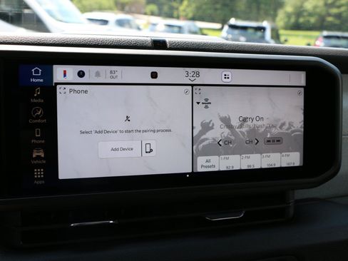 Used 2025 Jeep Gladiator Sport AWD/4WD image 19