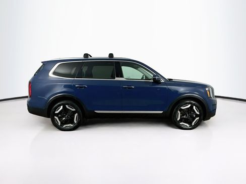 Used 2025 Kia Telluride S AWD/4WD image 10