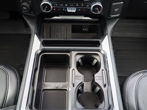 Used 2025 Ford F350 Platinum AWD/4WD image 26