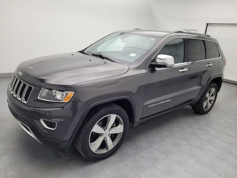 Used 2015 Jeep Grand Cherokee Limited w/ Trailer Tow Group IV image 2