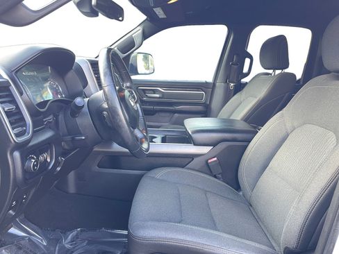 Used 2019 RAM 1500 Big Horn AWD/4WD image 3