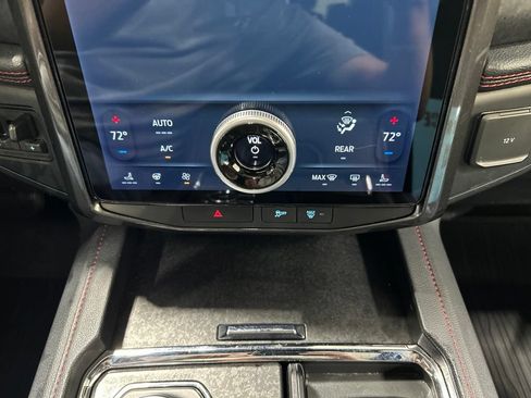 Certified 2023 Ford Expedition Limited AWD/4WD image 25