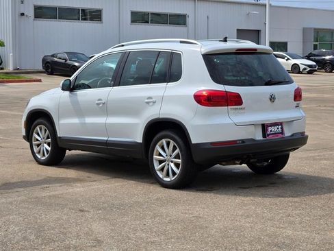 Used 2017 Volkswagen Tiguan Wolfsburg Edition AWD/4WD image 7