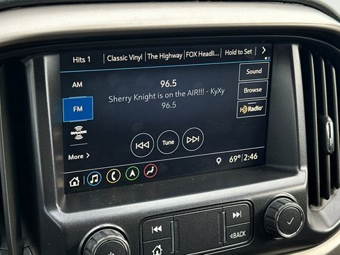 Used 2021 Chevrolet Colorado Z71 image 24