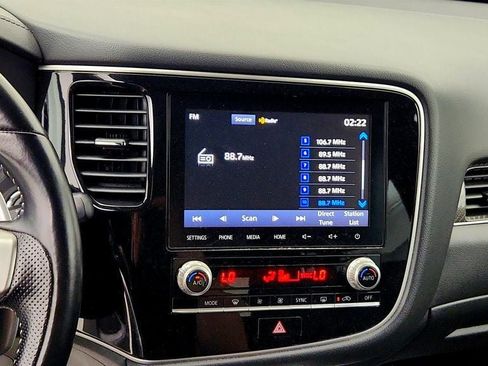 Used 2020 Mitsubishi Outlander SEL AWD/4WD image 15