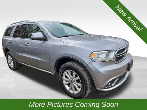 Used 2019 Dodge Durango SXT image 1
