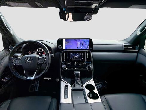 Used 2023 Lexus LX 600 F Sport image 17