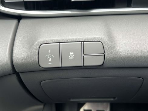 New 2026 Hyundai Elantra Sport FWD image 20