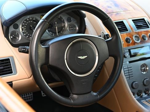 Used 2005 Aston Martin DB9 Coupe RWD image 34