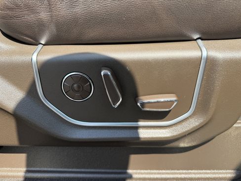 Used 2019 Ford F350 Limited AWD/4WD image 25