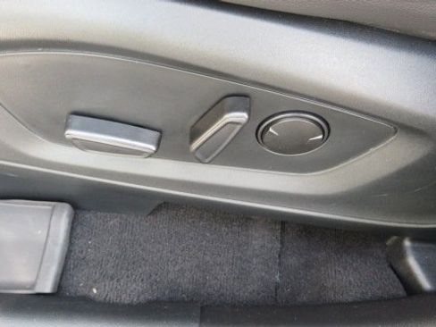 Certified 2023 Ford Explorer ST w/ Equipment Group 401A image 18