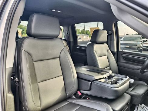 Used 2024 Chevrolet Silverado 2500 LTZ AWD/4WD image 24