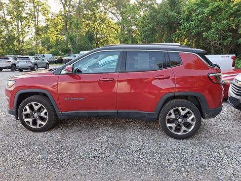 Used 2018 Jeep Compass Limited AWD/4WD image 4