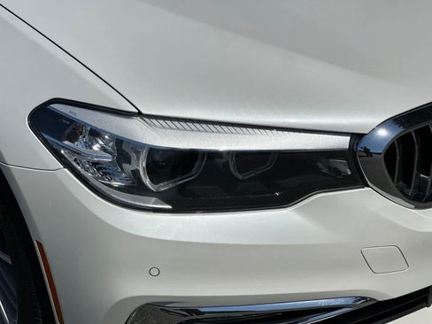 Used 2018 BMW 540i RWD image 27