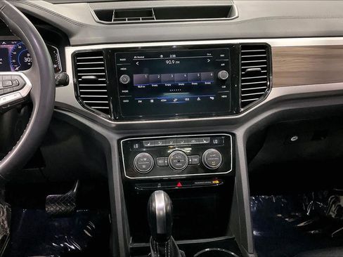 Used 2021 Volkswagen Atlas SEL AWD/4WD image 7