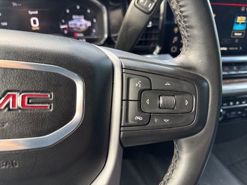 Used 2024 GMC Sierra 1500 Elevation w/ LPO, Elevation Black Package AWD/4WD image 17