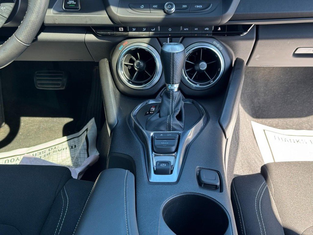 Used 2020 Chevrolet Camaro SS RWD image 19