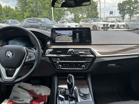 Certified 2023 BMW 530i xDrive w/ Premium Package AWD/4WD image 31