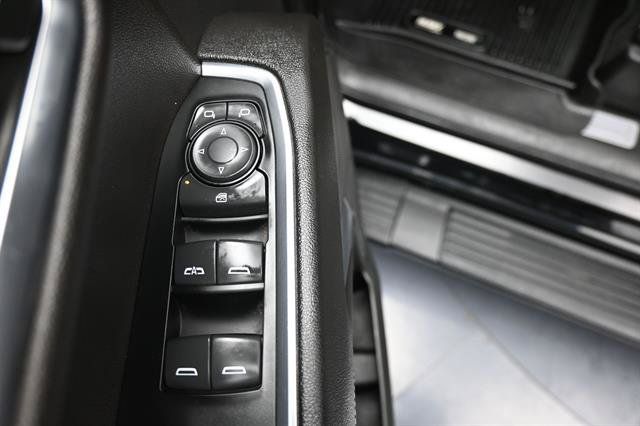 Used 2022 GMC Sierra 1500 Elevation w/ LPO, Elevation Black Package AWD/4WD image 8