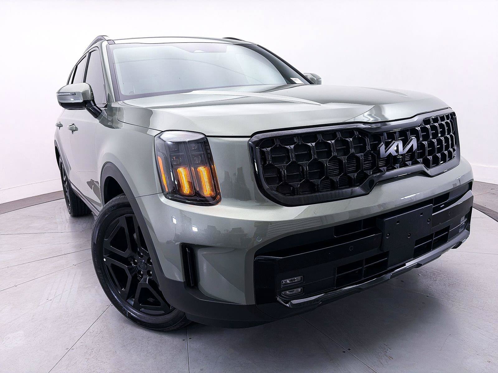 Certified 2025 Kia Telluride SX Prestige X-Line AWD/4WD image 11