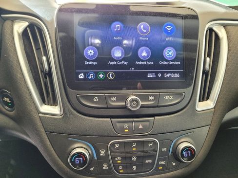 Used 2020 Chevrolet Malibu LT image 25