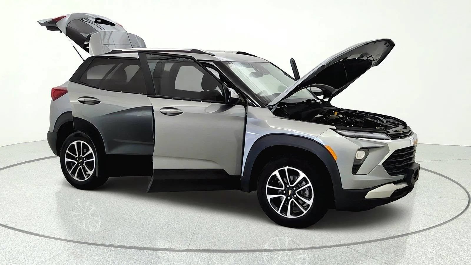 Used 2025 Chevrolet TrailBlazer LT AWD/4WD image 11