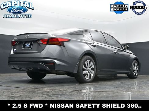 Used 2024 Nissan Altima 2.5 S FWD image 25