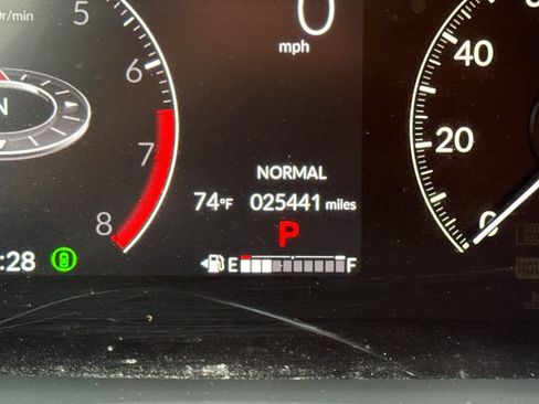 Used 2024 Honda CR-V EX-L image 27