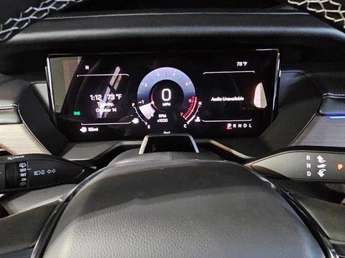 New 2026 GMC Acadia Denali w/ Super Cruise Package FWD image 28