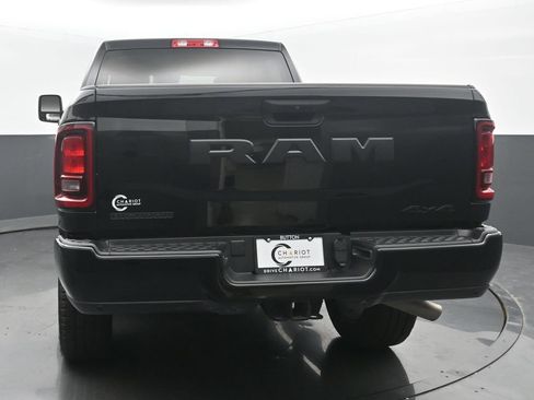 Used 2025 RAM 2500 Big Horn AWD/4WD image 5