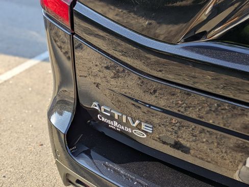 Certified 2025 Ford Expedition Active AWD/4WD image 31