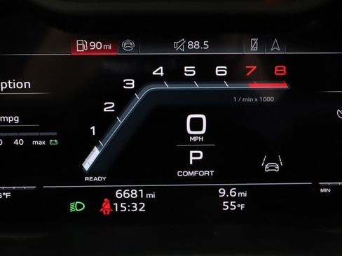 Used 2024 Audi SQ8 Premium Plus image 24