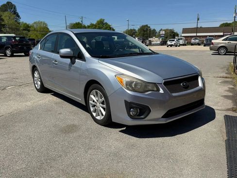 Used 2013 Subaru Impreza 2.0i Premium w/ All-Weather Pkg AWD/4WD image 5