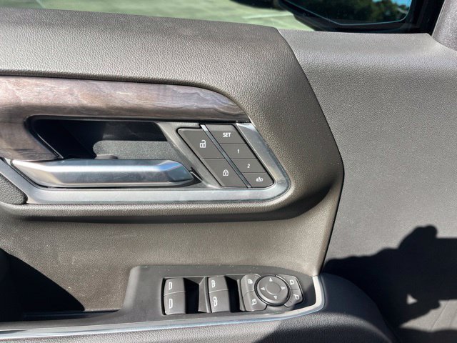 Used 2026 Chevrolet Silverado 1500 LTZ RWD image 13