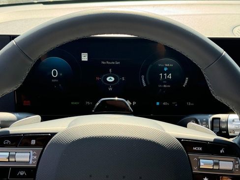Certified 2025 Hyundai Ioniq 5 SEL AWD/4WD image 34