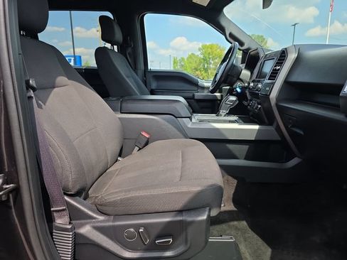 Used 2015 Ford F150 XLT w/ Equipment Group 302A Luxury AWD/4WD image 15