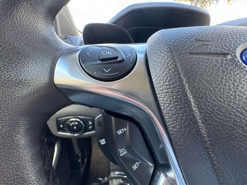 Used 2016 Ford Transit Connect XLT image 18