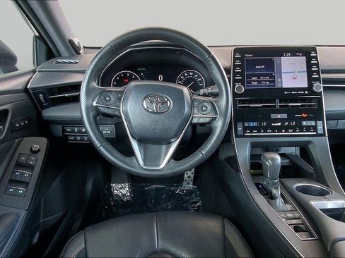 Used 2019 Toyota Avalon Touring w/ Advanced Safety Package FWD image 6