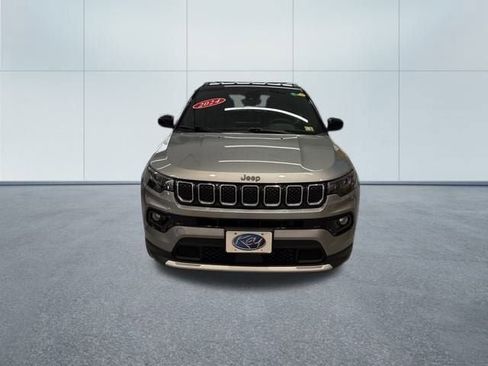 Used 2024 Jeep Compass Limited image 11