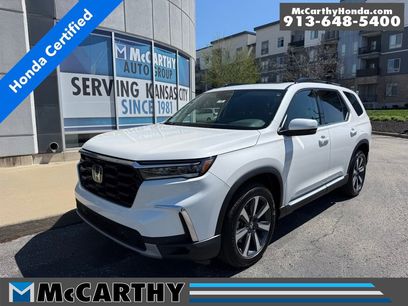 Used 2025 Honda Pilot Touring