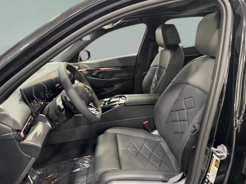 New 2026 BMW 540i xDrive w/ M Sport Package image 26