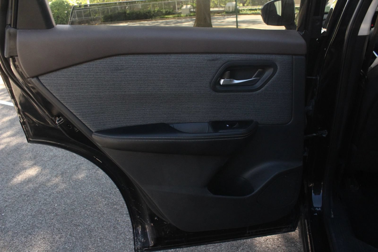 Used 2021 Nissan Rogue SV AWD/4WD image 21