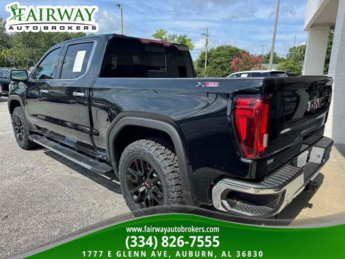 Used 2024 GMC Sierra 1500 SLT w/ SLT Premium Plus Package AWD/4WD image 8