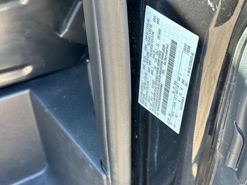 Certified 2025 Ford Transit 350 XLT RWD image 26