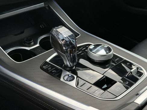 Used 2022 BMW X7 xDrive40i w/ Executive Package AWD/4WD image 30