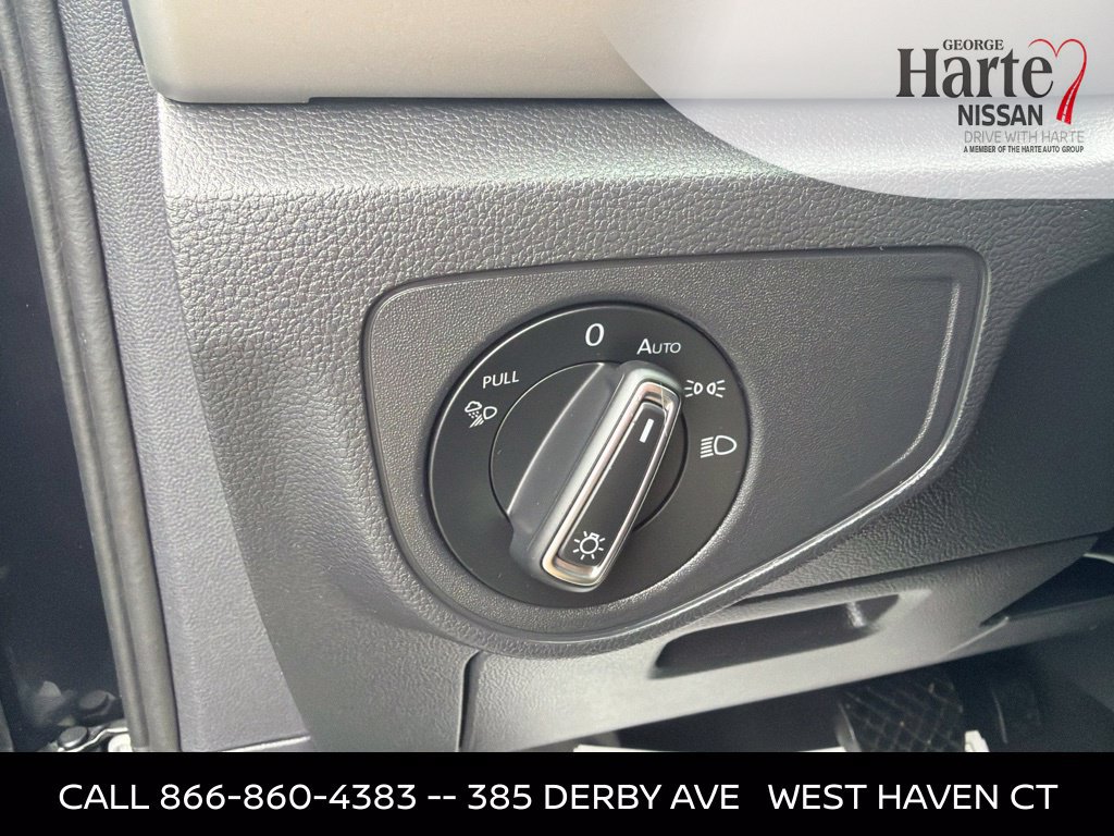 Used 2023 Volkswagen Atlas SE AWD/4WD image 16