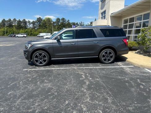 Certified 2019 Ford Expedition Max Limited w/ Special Edition Package AWD/4WD image 4