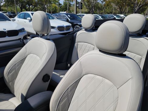 Used 2024 MINI Cooper S w/ Signature Upholstery Package image 10