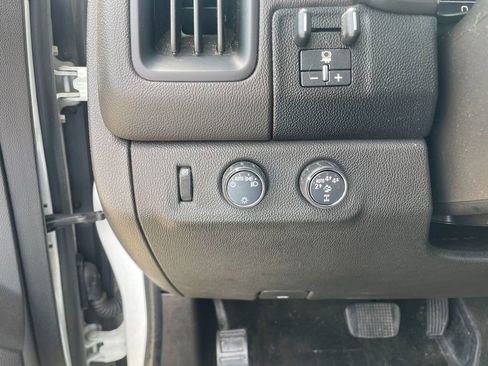 Used 2018 Chevrolet Colorado ZR2 AWD/4WD image 14