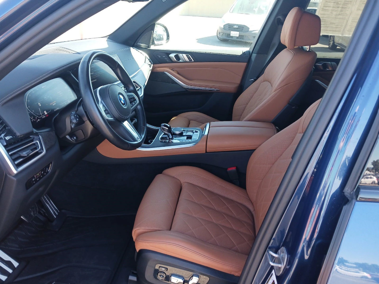 Used 2023 BMW X5 xDrive45e w/ M Sport Package AWD/4WD image 5